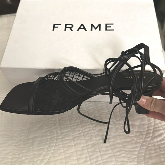 FRAME Le Adelaide Crochet Lace Up Sandal Sz 38.5 - Picture 5 of 11